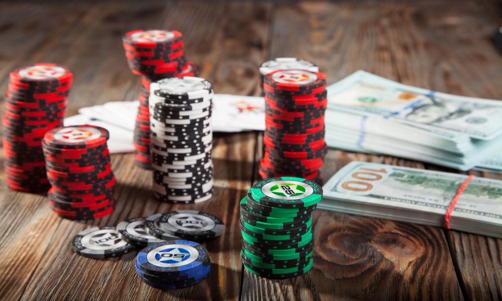 Bài học kinh doanh đắt giá học hỏi qua trò chơi poker (Phần 2)